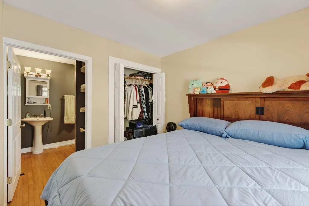2578 Hotel Road Auburn ME 04210