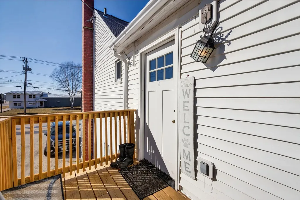 2578 Hotel Road Auburn ME 04210