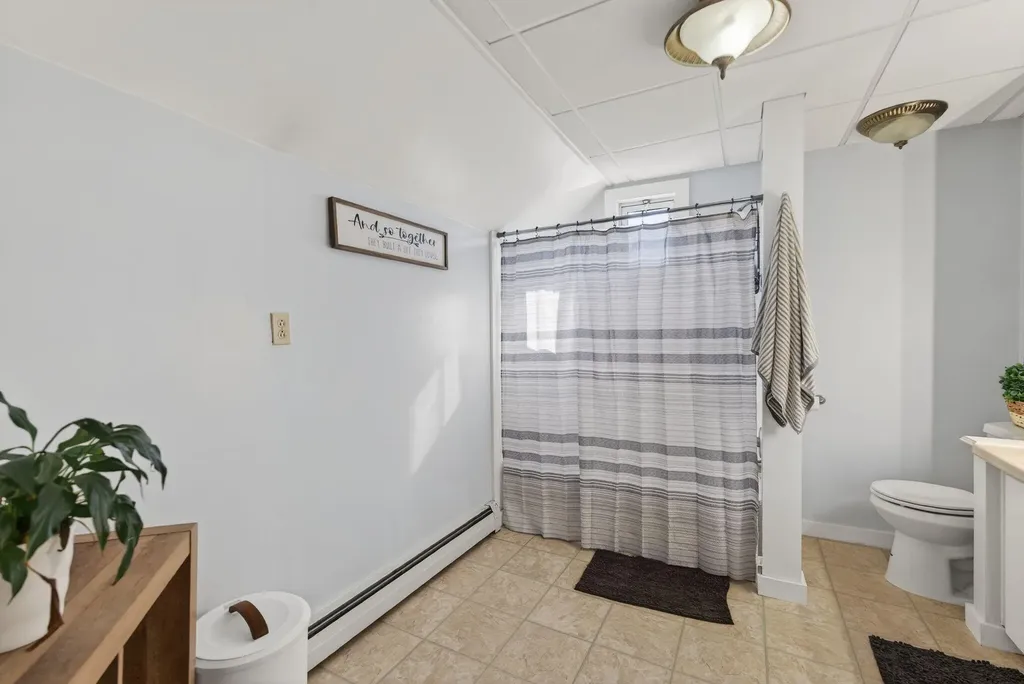 2578 Hotel Road Auburn ME 04210