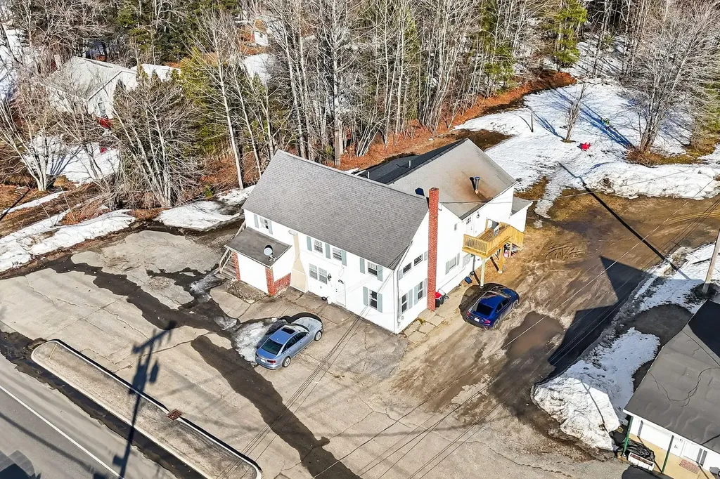 2578 Hotel Road Auburn ME 04210
