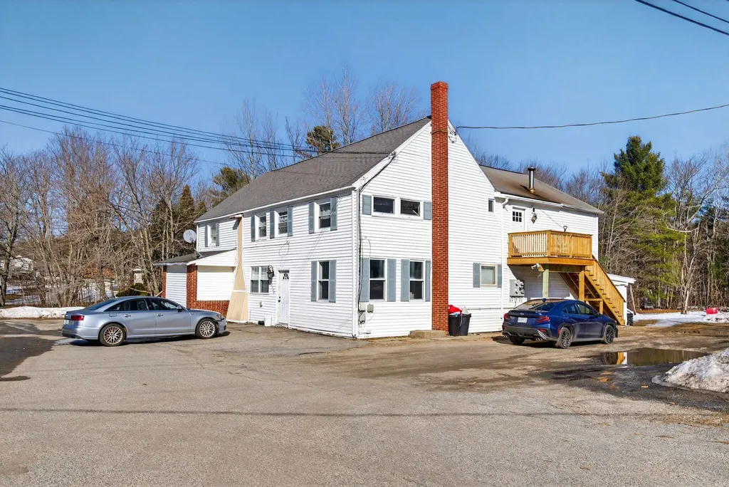 2578 Hotel Road Auburn ME 04210