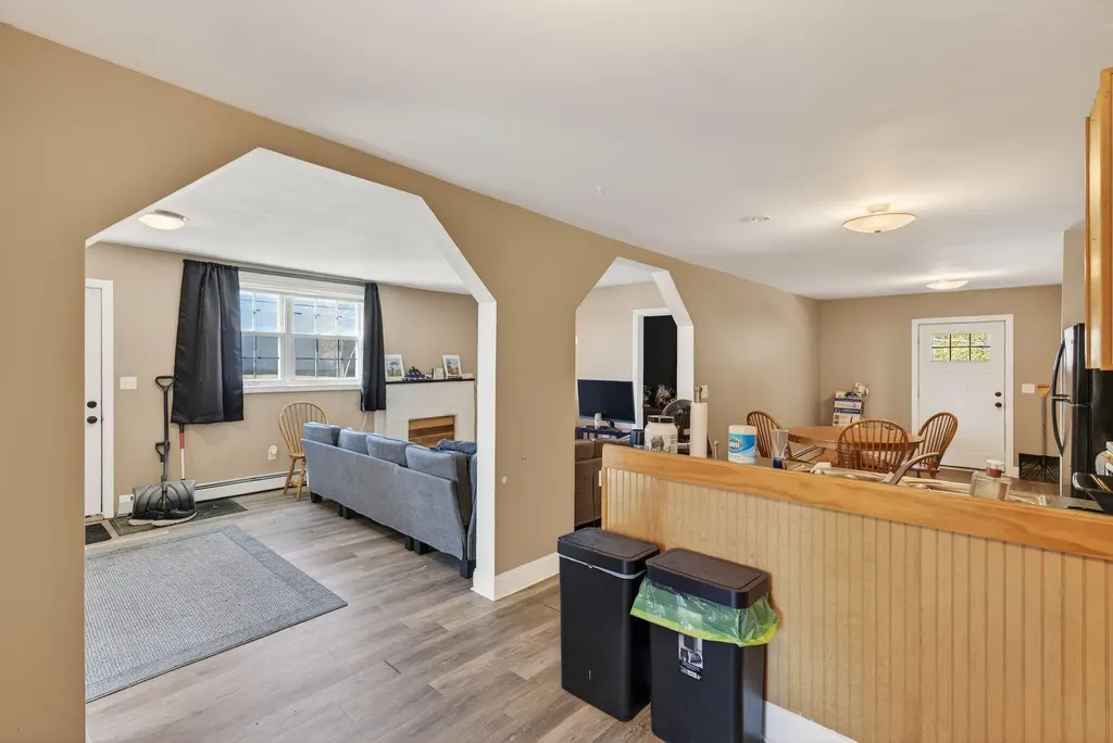 2578 Hotel Road Auburn ME 04210