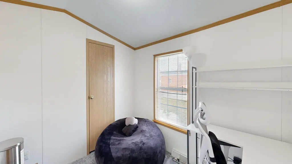 10 Sarah Avenue Lewiston ME 04240