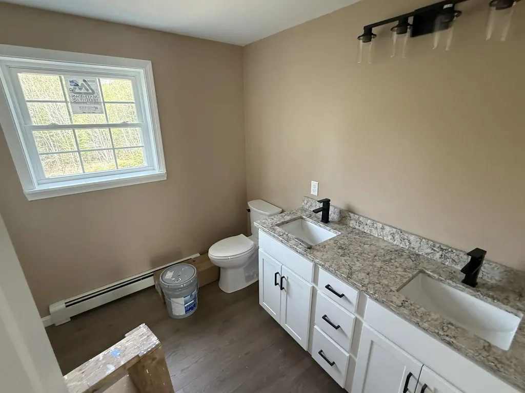 45 Snowberry Lane Palermo ME 04354