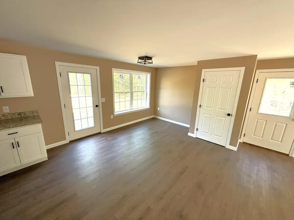 45 Snowberry Lane Palermo ME 04354