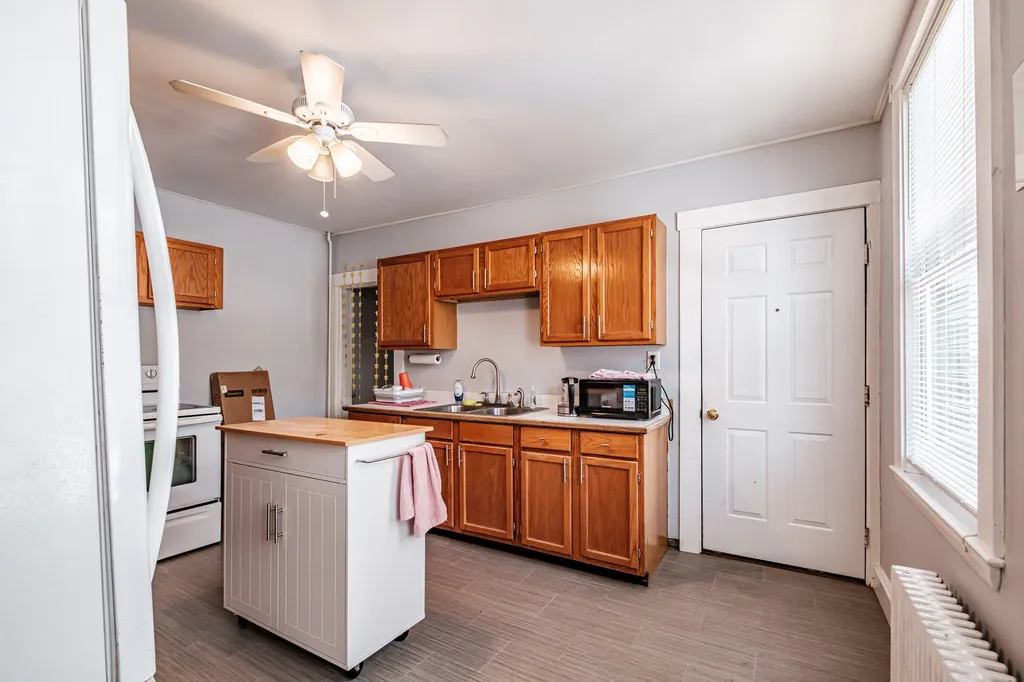 33 O'brion Street Portland ME 04101