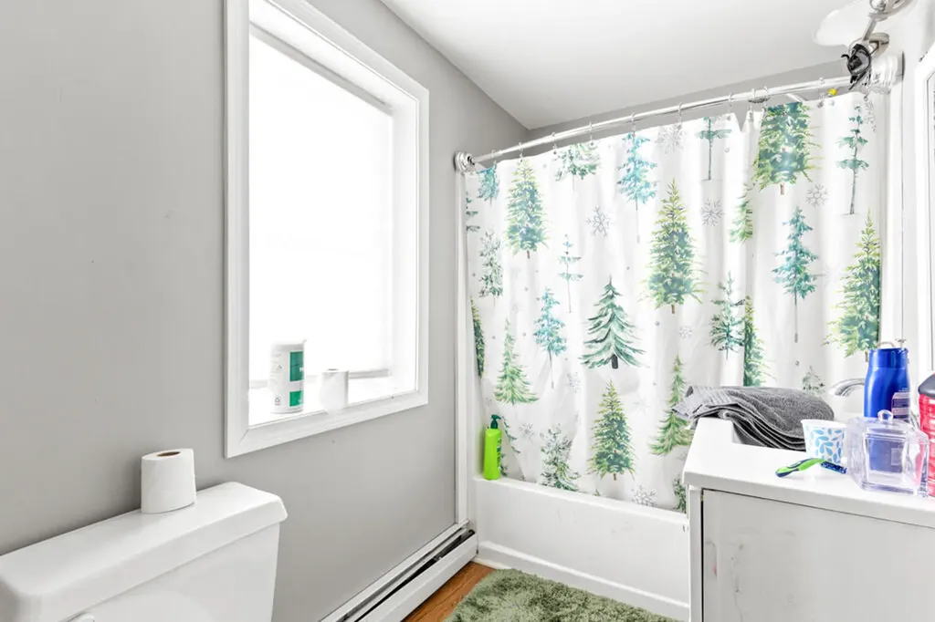 389 Gray Road Windham ME 04062