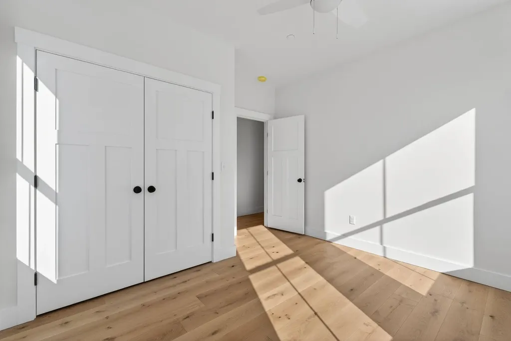 10 Aerie Drive Gray ME 04039