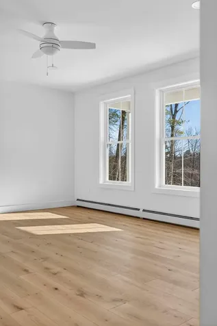 10 Aerie Drive Gray ME 04039