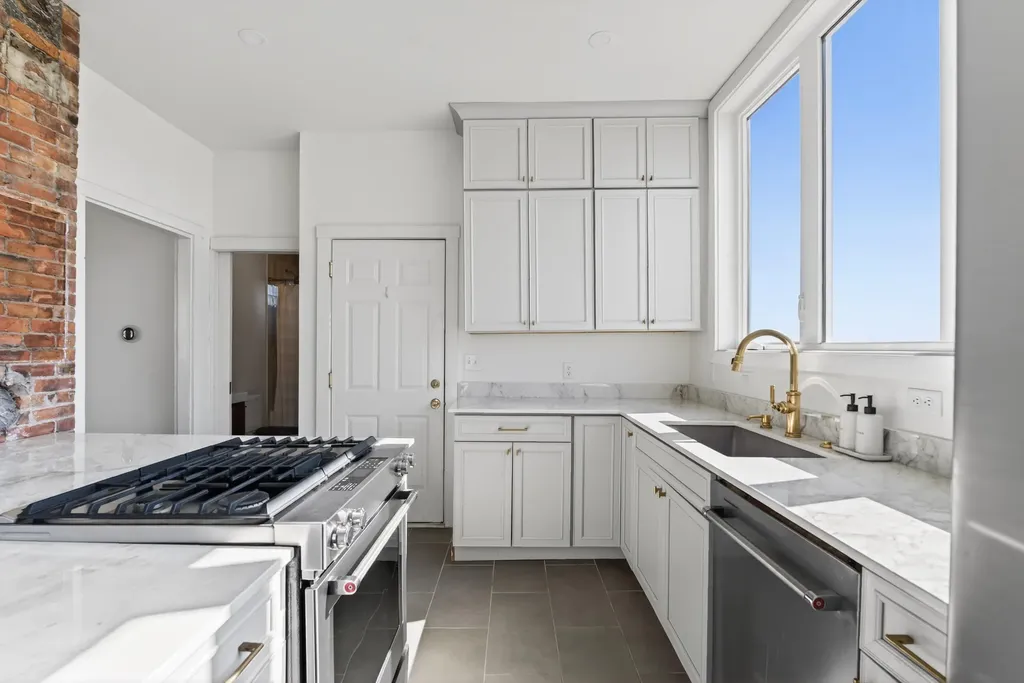 62 St Lawrence Street Portland ME 04101