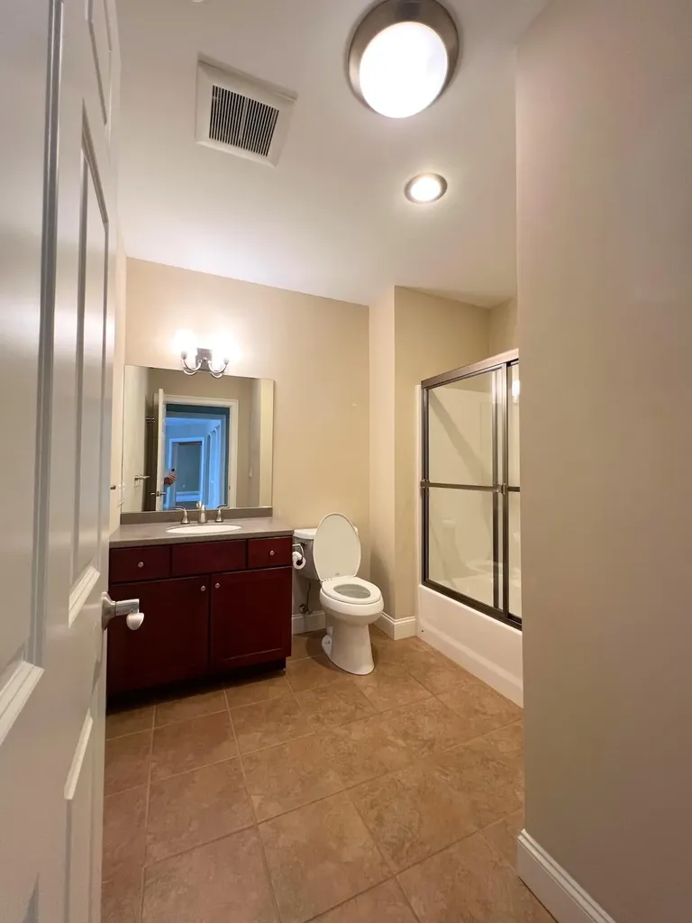 100 Shepard's Cove Road Kittery ME 03904