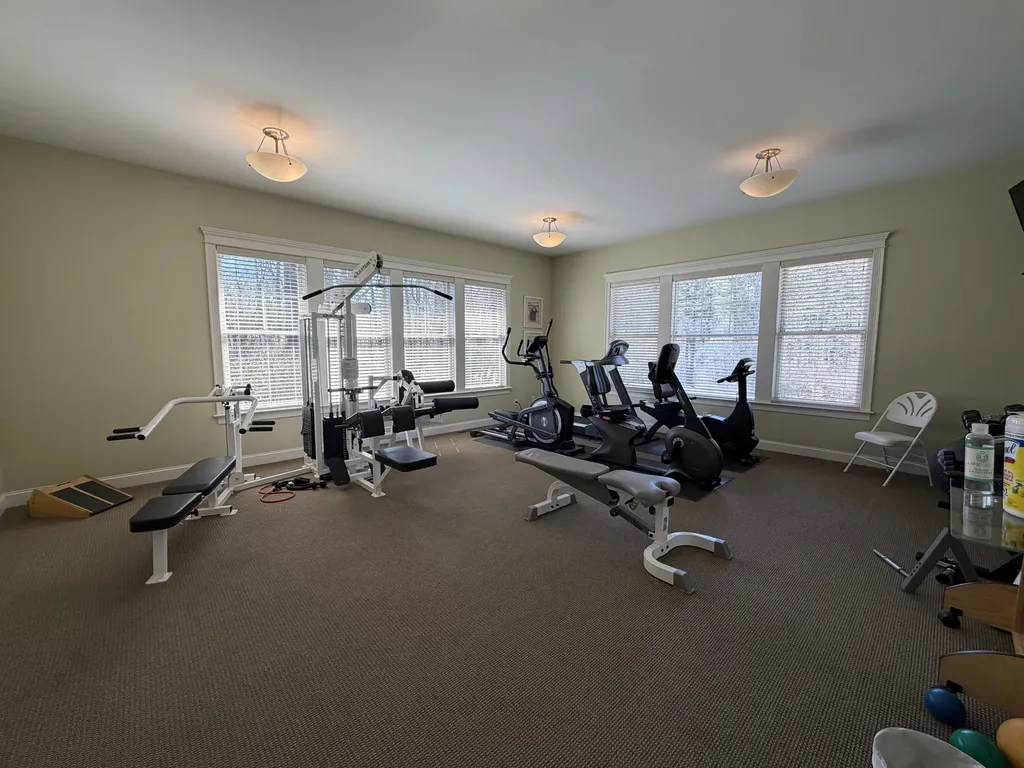 100 Shepard's Cove Road Kittery ME 03904