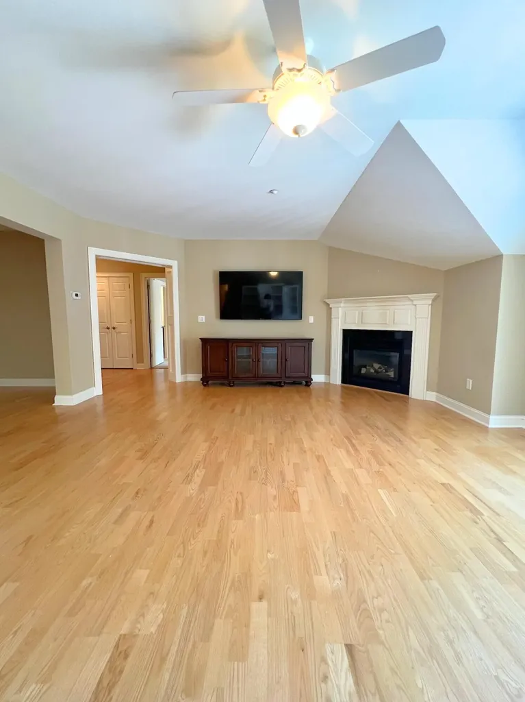 100 Shepard's Cove Road Kittery ME 03904