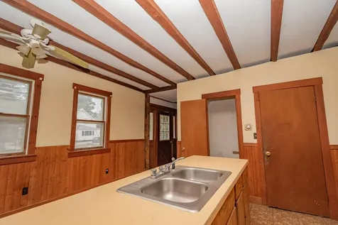 33 Avenue Road Garland ME 04939