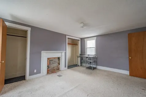 33 Avenue Road Garland ME 04939