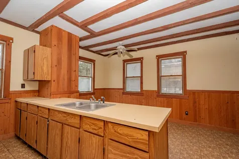 33 Avenue Road Garland ME 04939