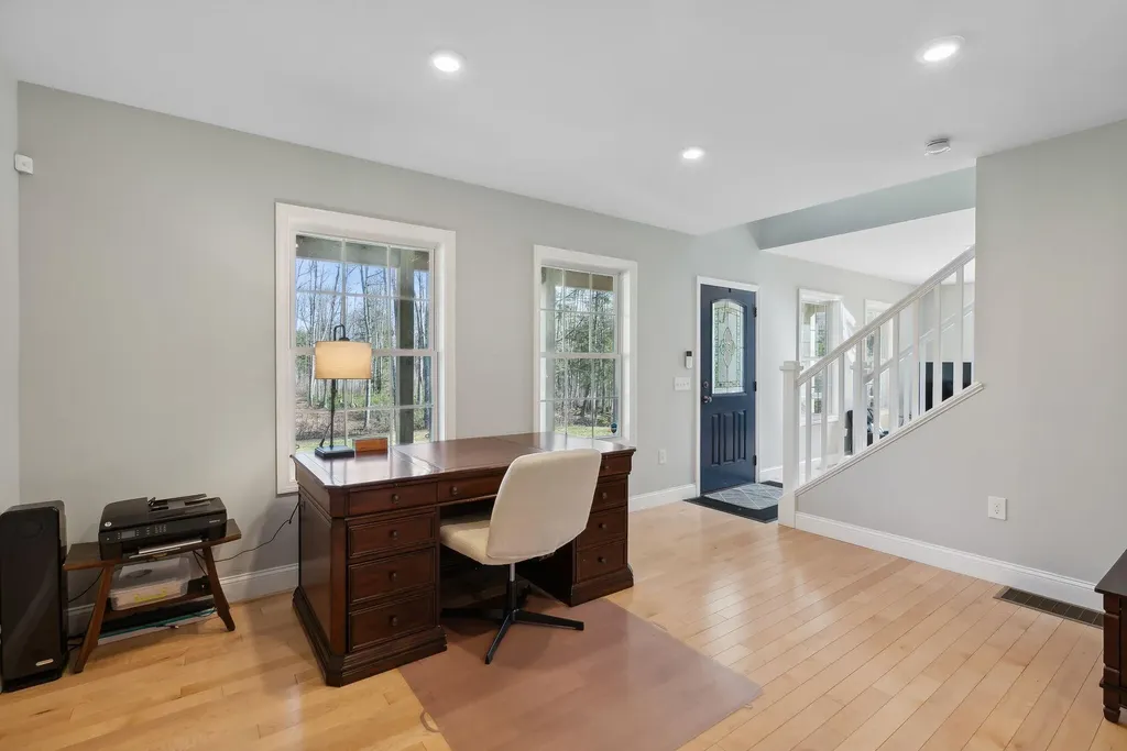 5 Harmony Way Falmouth ME 04105