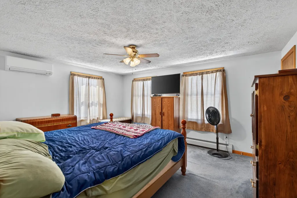 632 Main Street Waterboro ME 04087