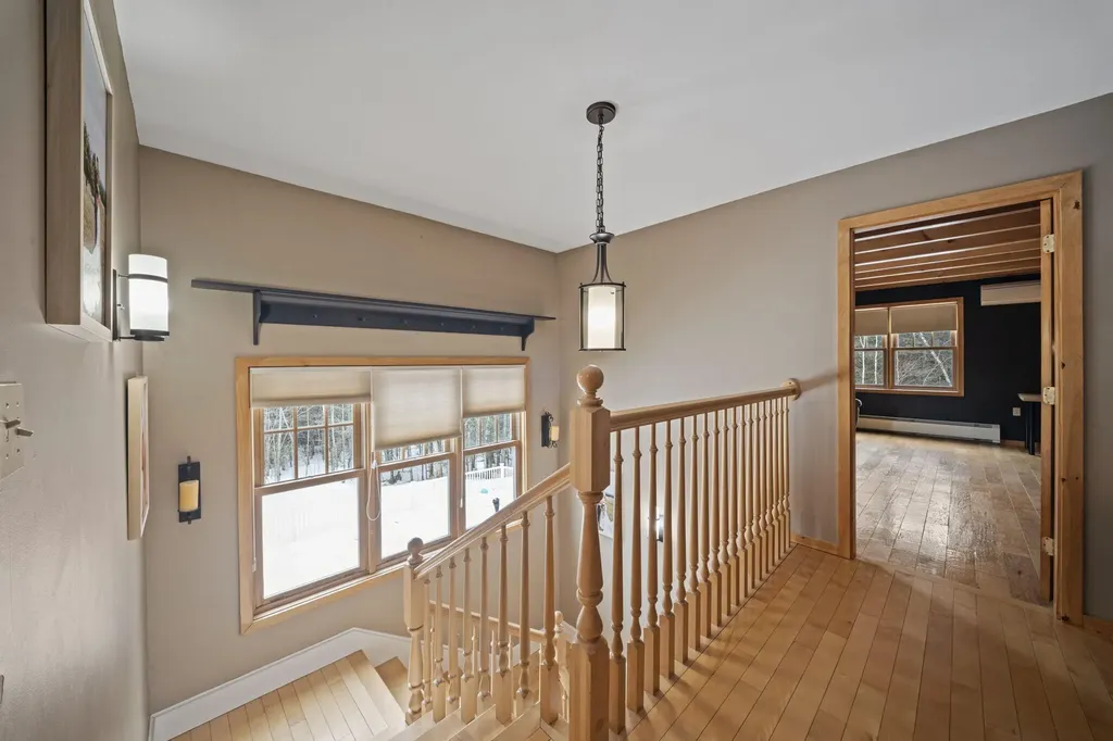 73 Jillian Way Glenburn ME 04401
