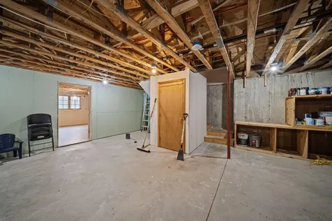 73 Jillian Way Glenburn ME 04401