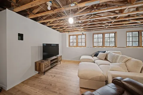 73 Jillian Way Glenburn ME 04401