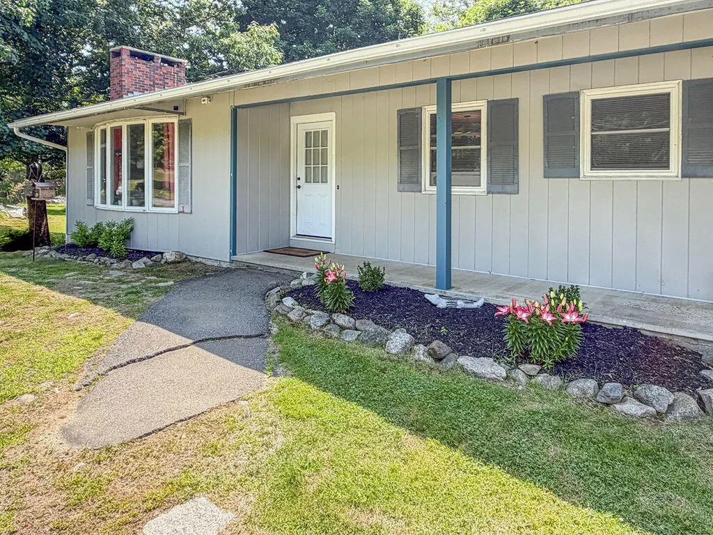 278 Sunset Road Deer Isle ME 04627