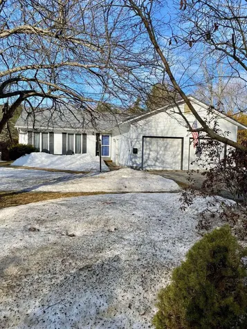 784 Essex Street Bangor ME 04401