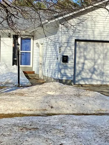 784 Essex Street Bangor ME 04401