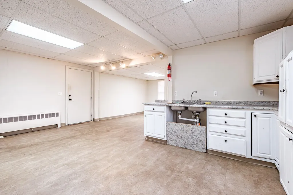291 Bates Street Lewiston ME 04240