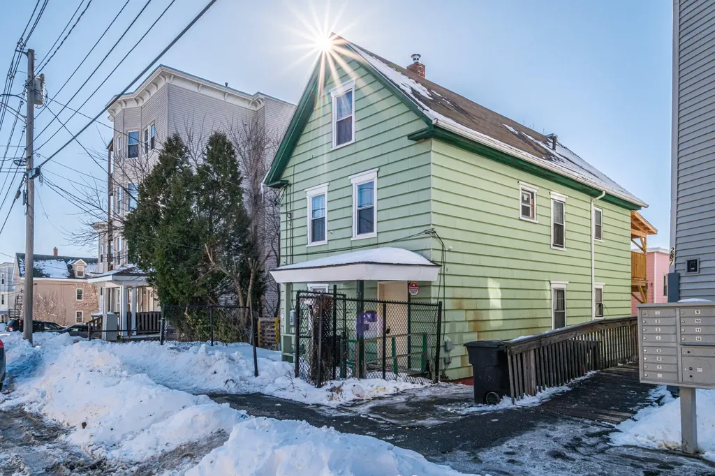 291 Bates Street Lewiston ME 04240