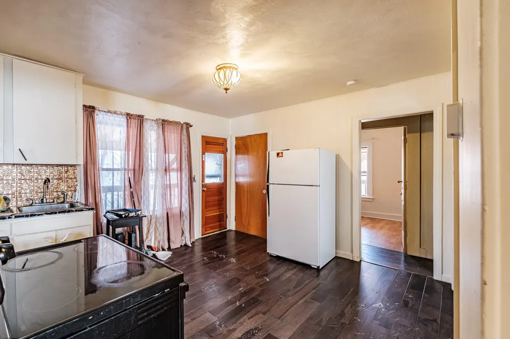 291 Bates Street Lewiston ME 04240