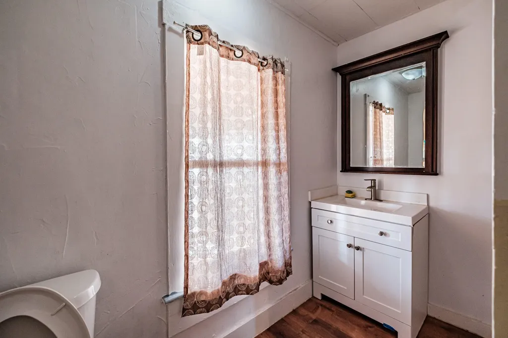 291 Bates Street Lewiston ME 04240