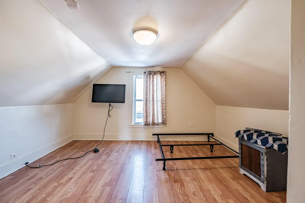 291 Bates Street Lewiston ME 04240