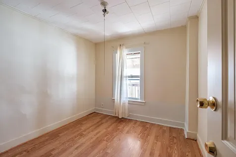 291 Bates Street Lewiston ME 04240