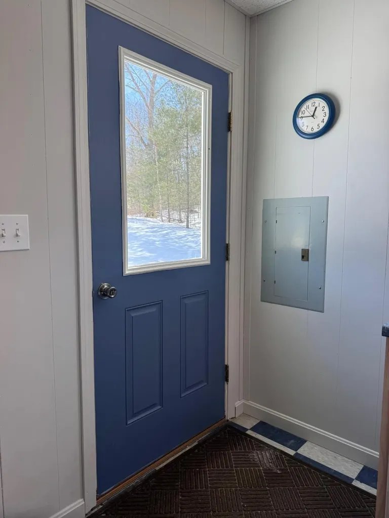 50 State Route 129 South Bristol ME 04573