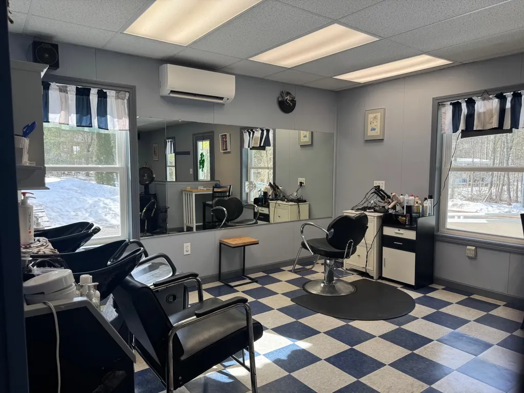 50 State Route 129 South Bristol ME 04573