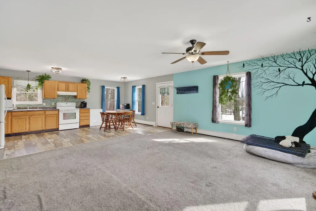 599 Fletcher Road Auburn ME 04210
