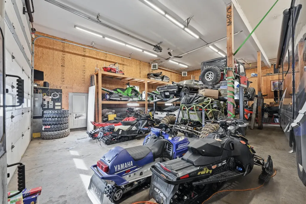 270 Mayall Road Gray ME 04039