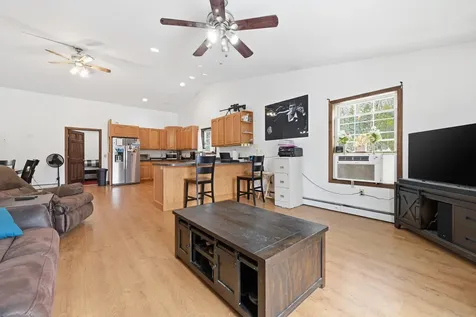 270 Mayall Road Gray ME 04039