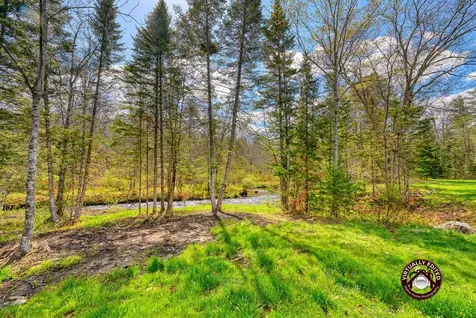 270 Mayall Road Gray ME 04039