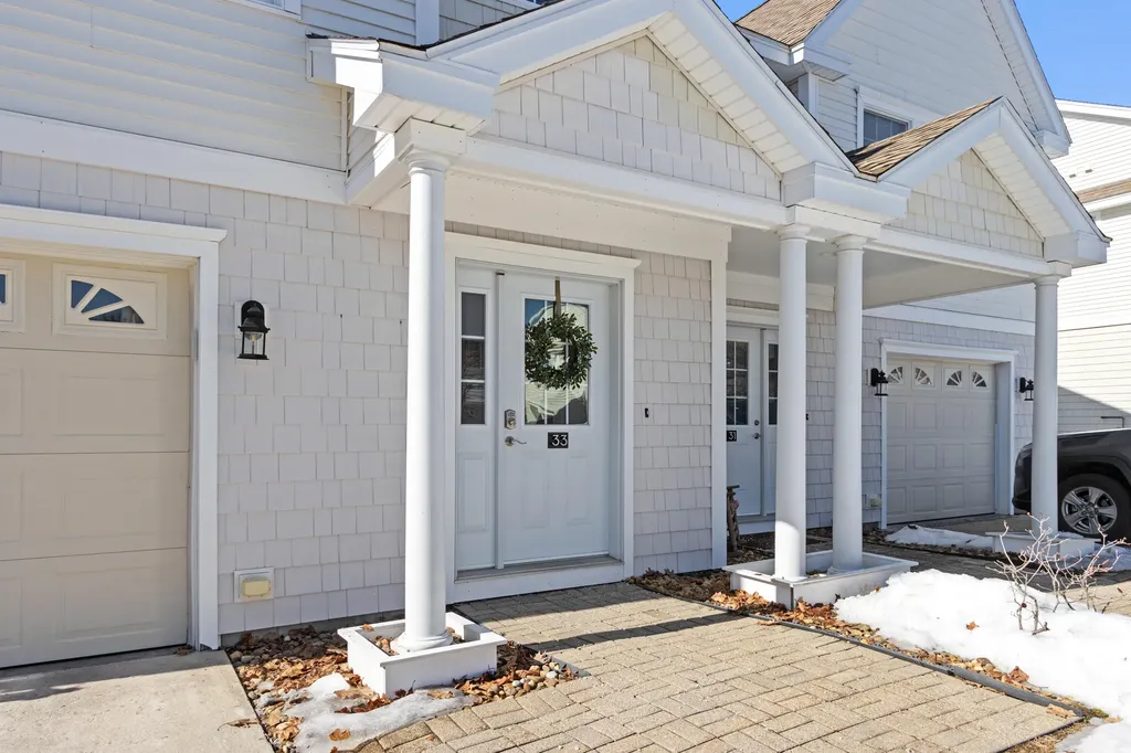 33 Smith Farm Lane Portland ME 04103