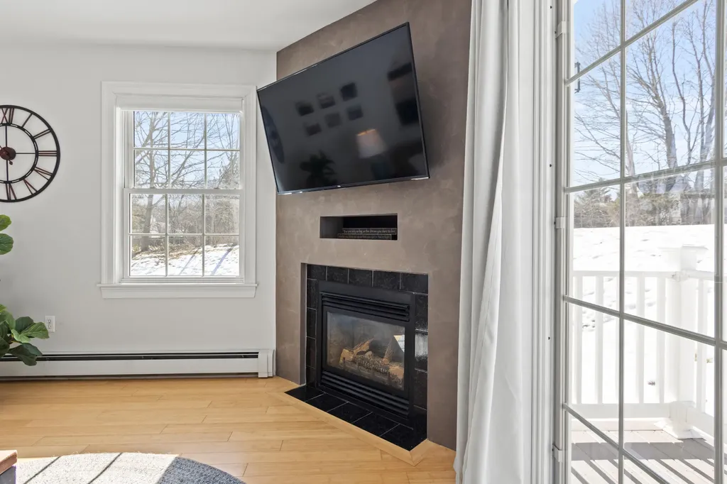 33 Smith Farm Lane Portland ME 04103
