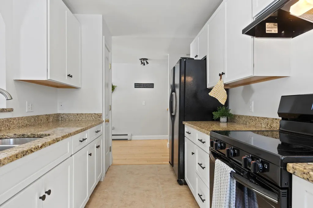 33 Smith Farm Lane Portland ME 04103