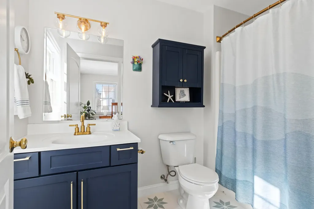 33 Smith Farm Lane Portland ME 04103