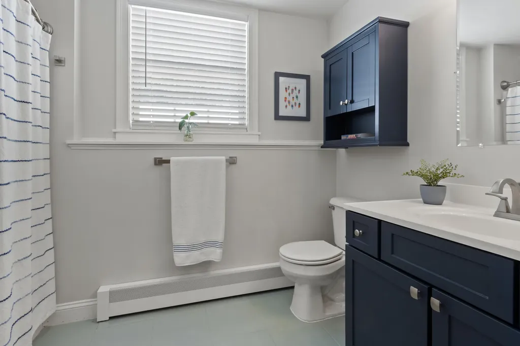 33 Smith Farm Lane Portland ME 04103