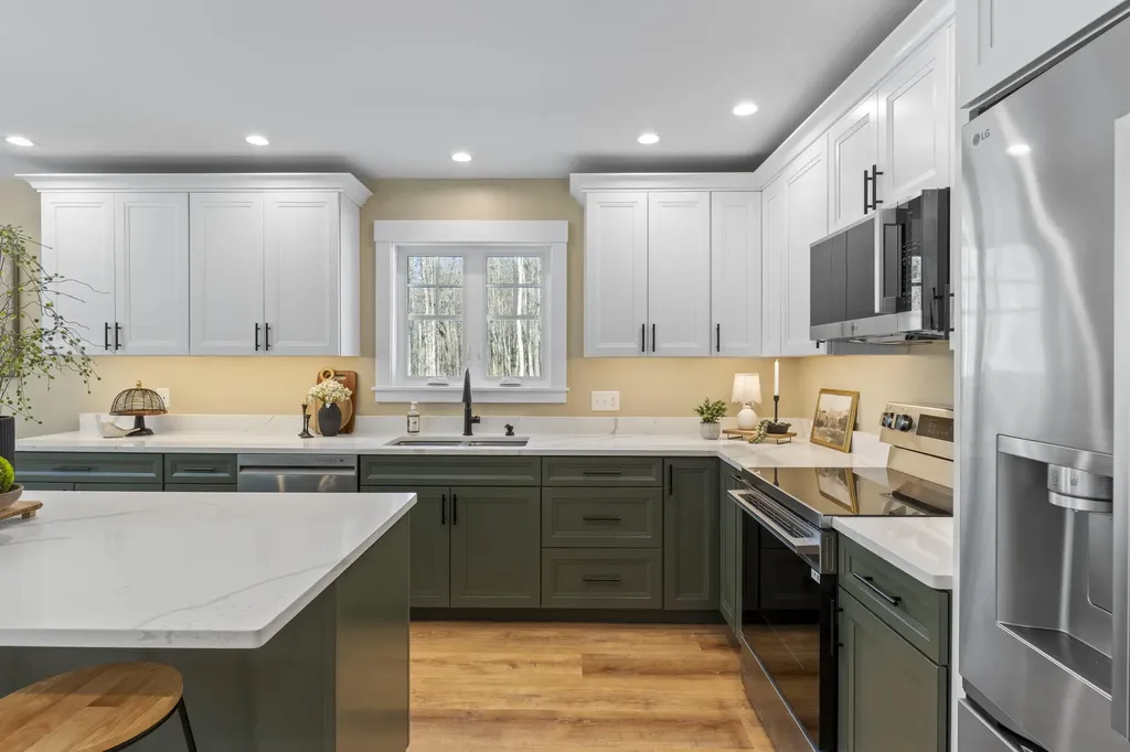33 Riley Ridge Lane Litchfield ME 04350