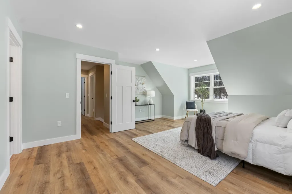 33 Riley Ridge Lane Litchfield ME 04350