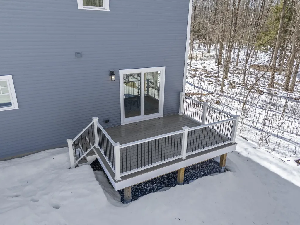 33 Riley Ridge Lane Litchfield ME 04350