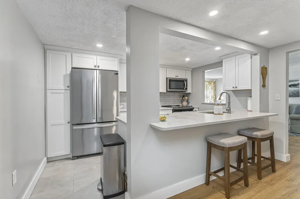 31 E Grand Avenue Old Orchard Beach ME 04064
