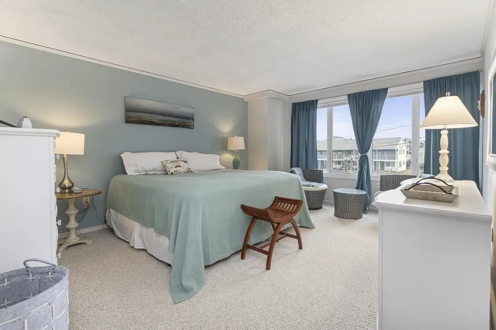 31 E Grand Avenue Old Orchard Beach ME 04064
